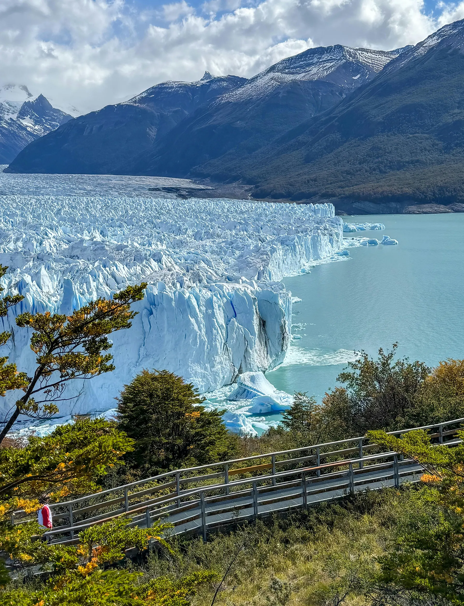 Half-Day Perito Moreno Glacier Tour and Moreno Spirit Boat Ride - Image 1