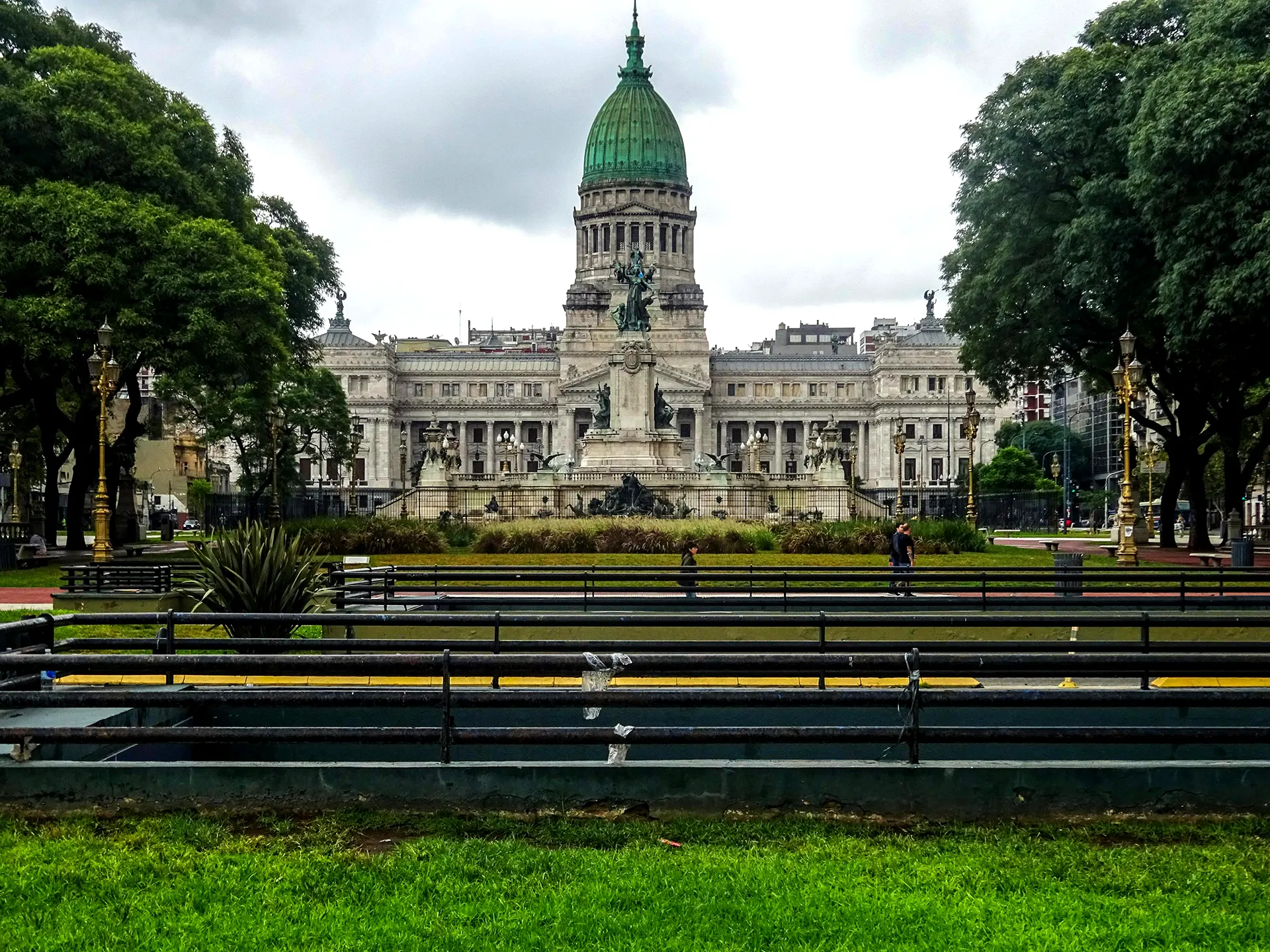 Leisure Day in Buenos Aires - Image 2