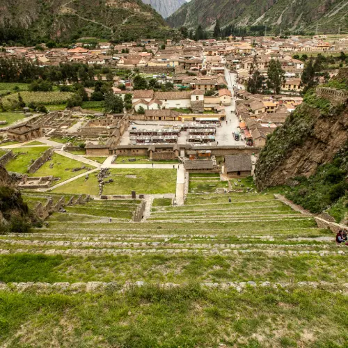 Full-Day Machu Picchu Tour with Transfer to Cusco - Image 1